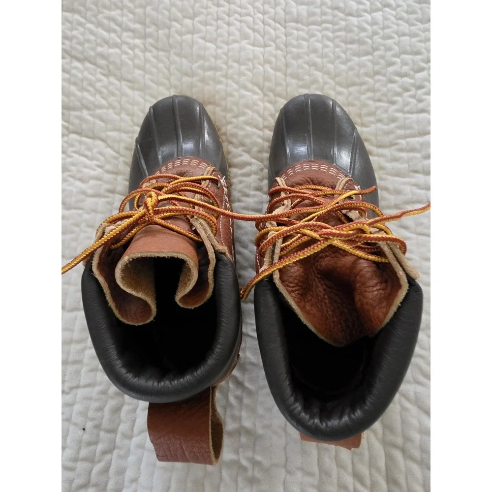 LL Bean Bean Boots Short Womens Size 7M/9W Duck Boots EUC Made In Maine USA